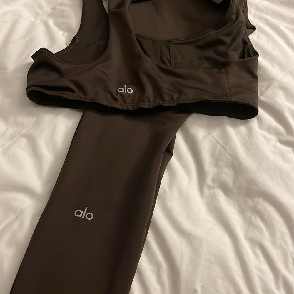 Alo Set